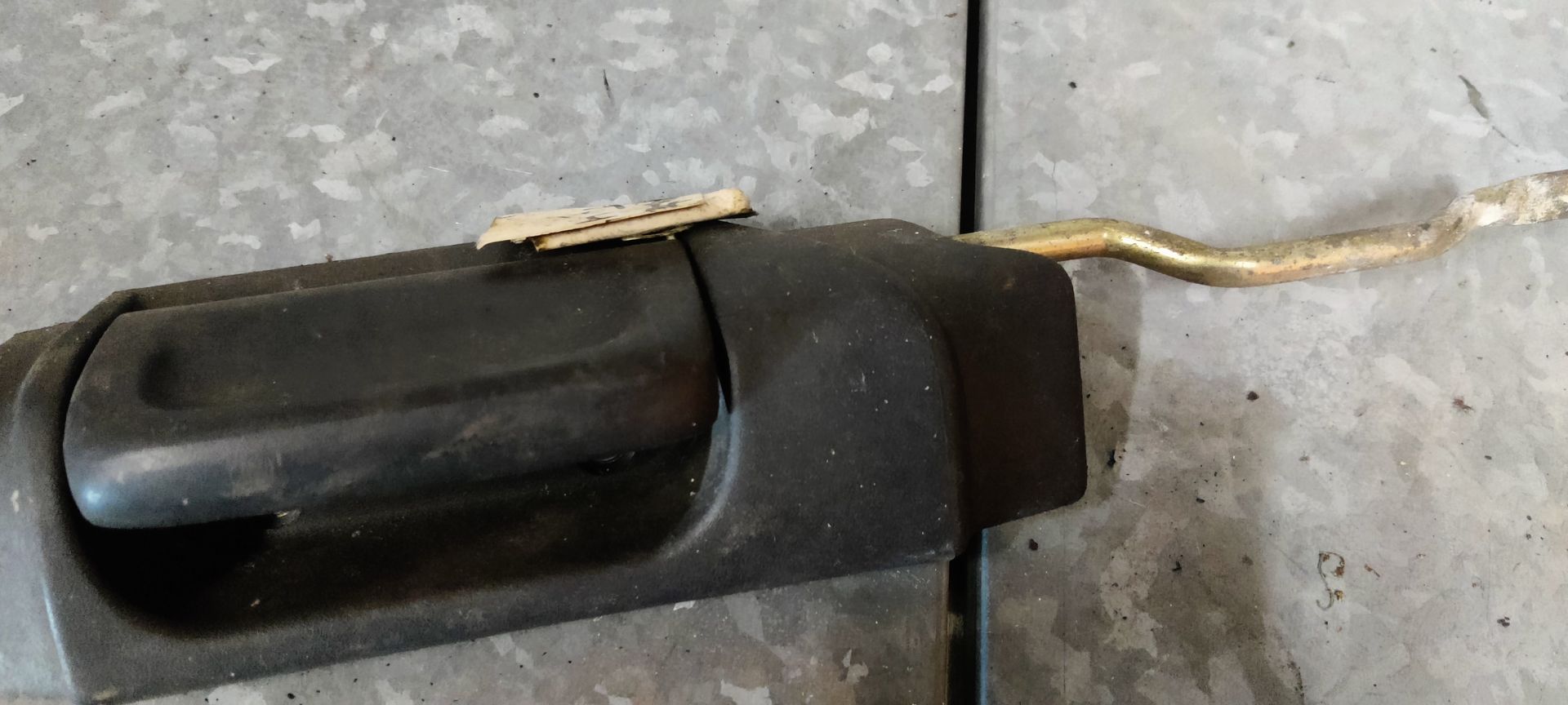 VW Transporter T4 schuifdeur opener zijdeur binnenkant.