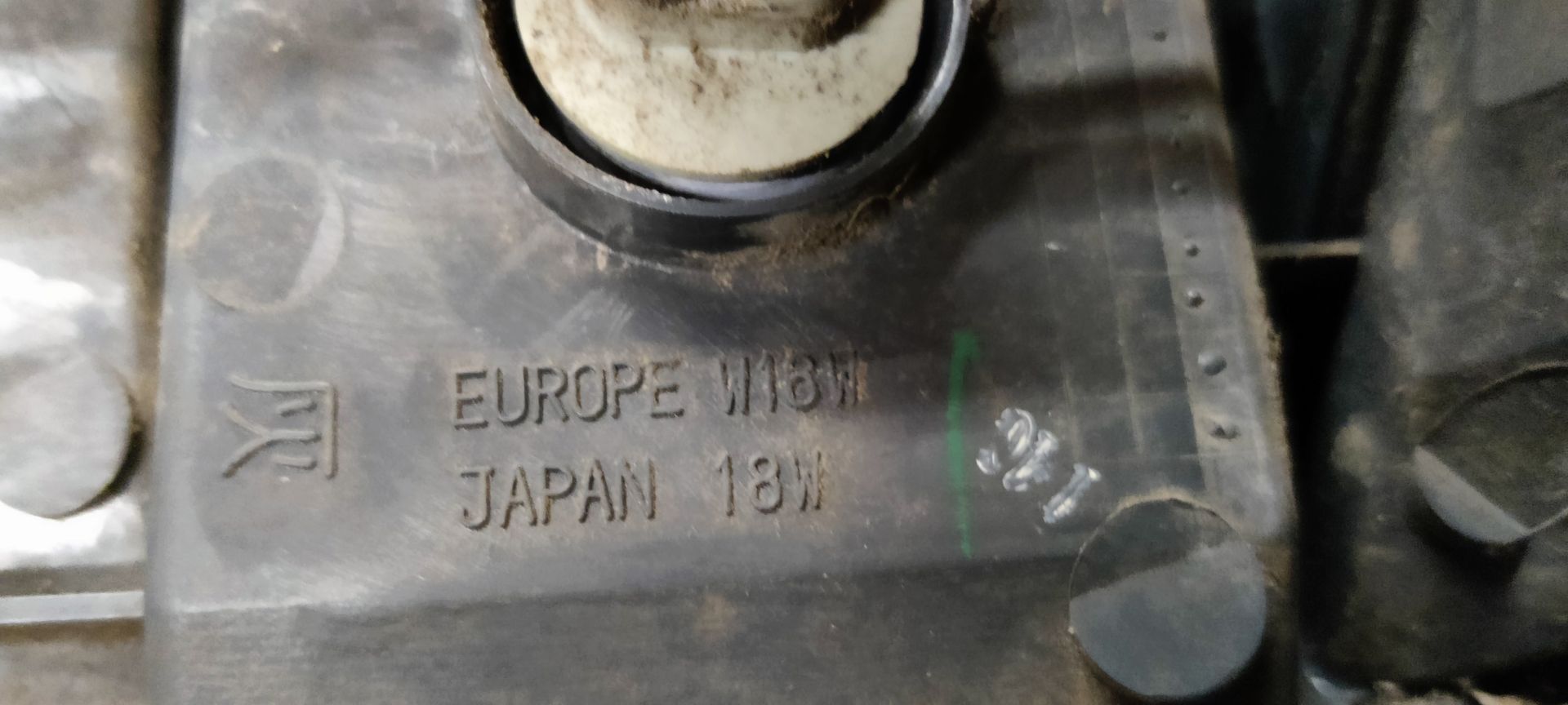 Mazda Demio rechter achterlicht bj 2001.