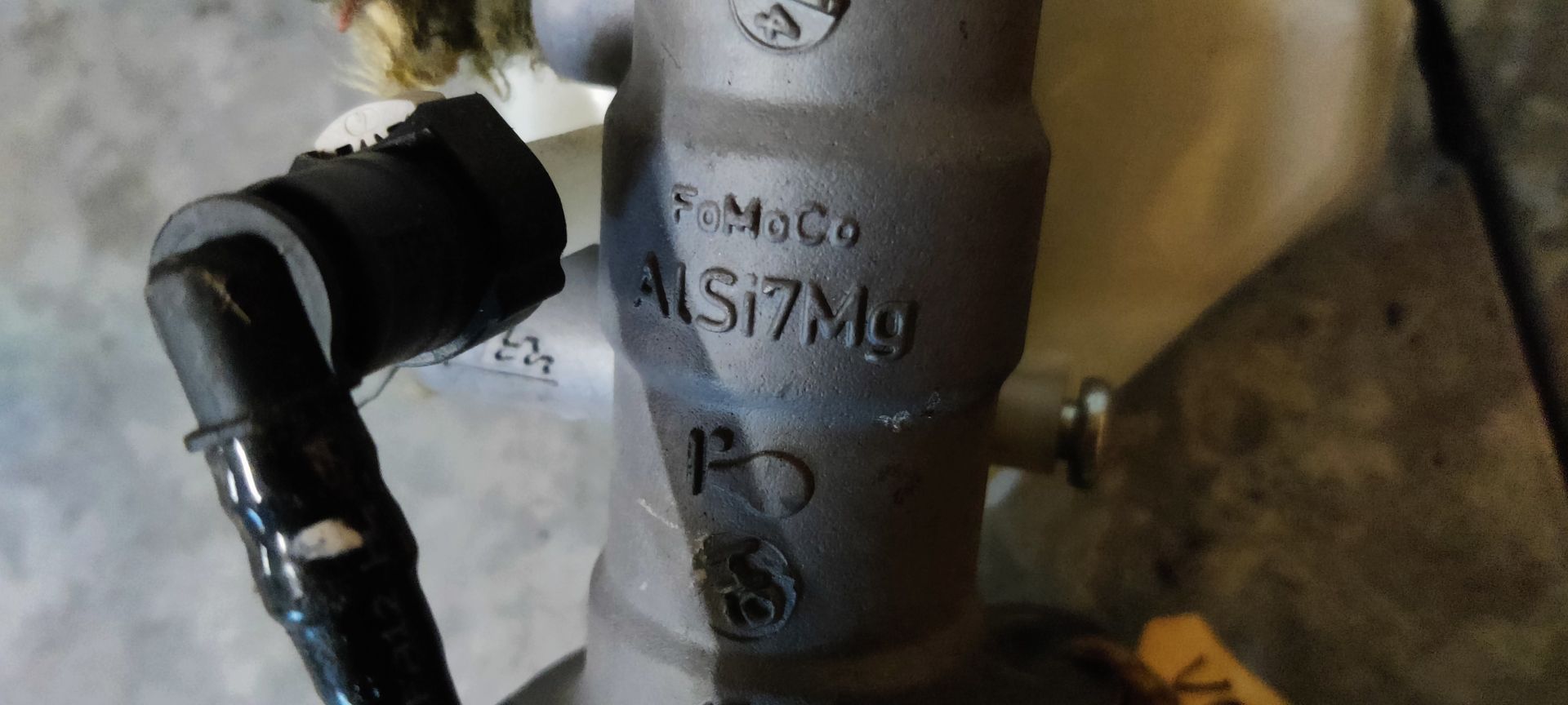 Volvo V70 uit 2009 hoofdremcilinder.