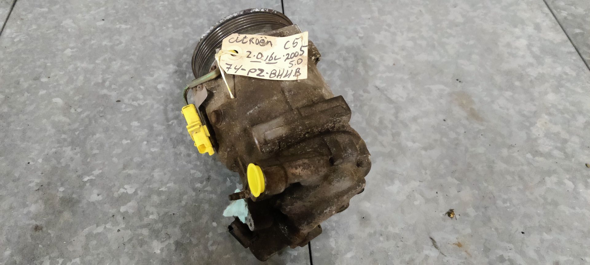 Citroen C5 airco compressor van bj 2005.