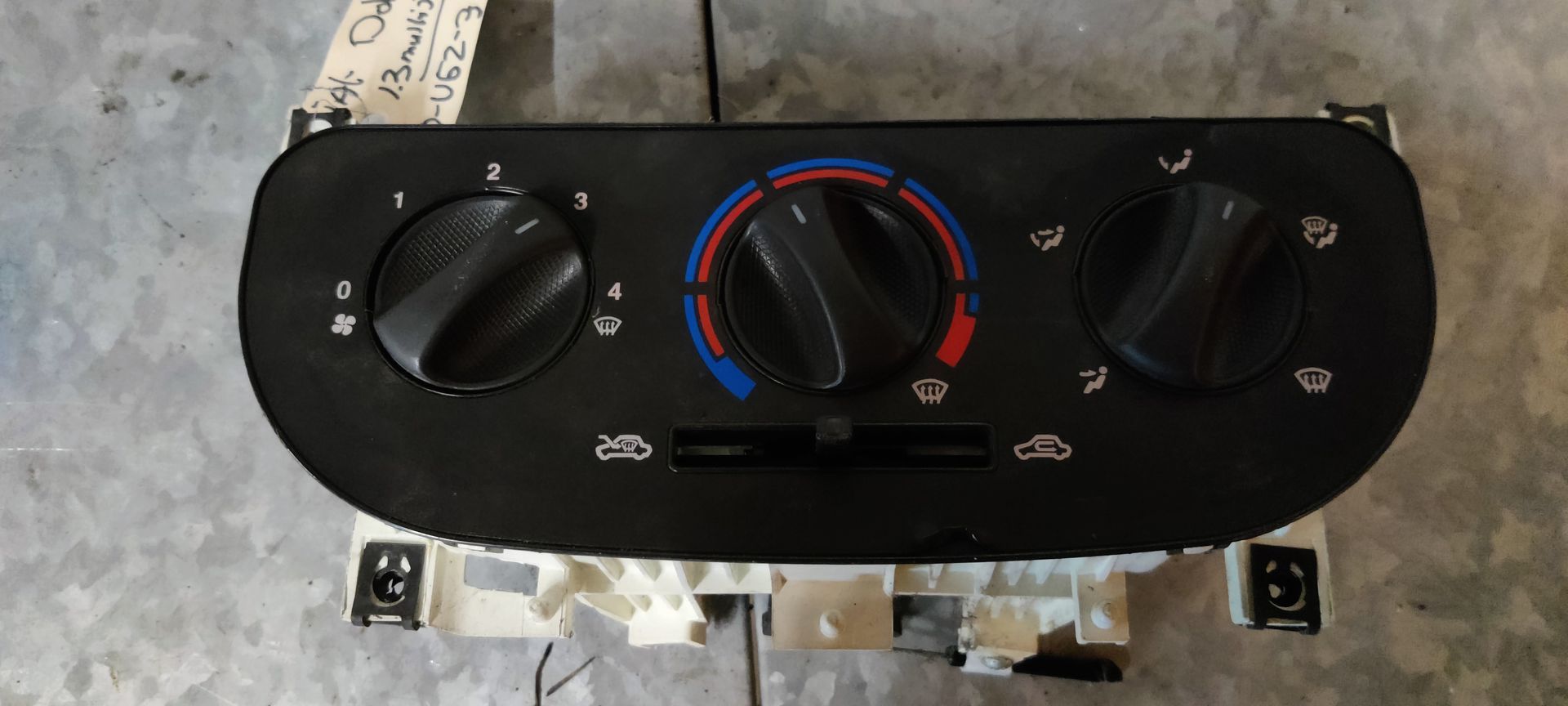 Fiat Doblo temperatuur regelaar.