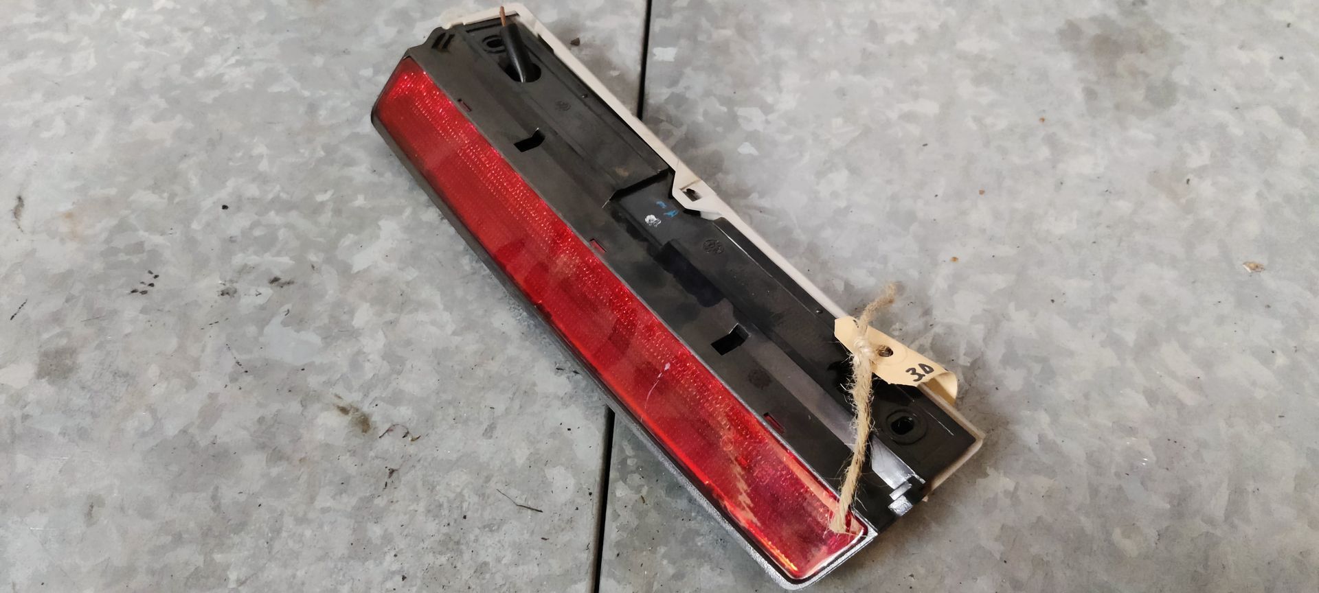 VW Fox remlicht midden achter (3e remlicht).