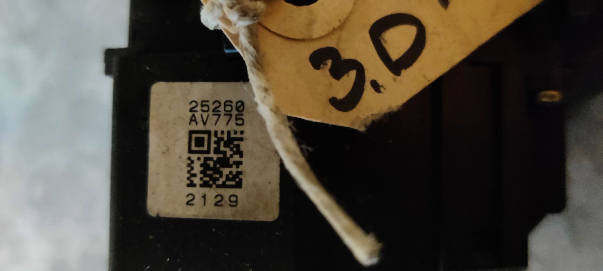 Nissan Almera ruitensproeier hendel uit 2002.