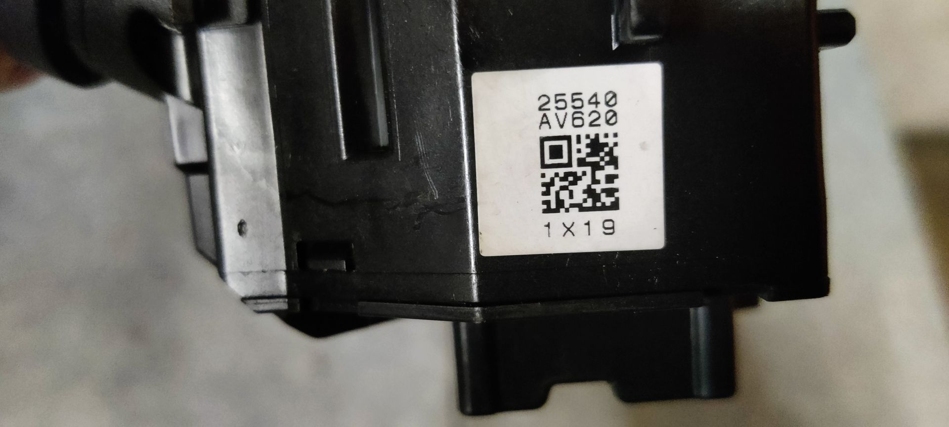 Nissan Almera richtingaanwijzer / lichtschakelaar 2003.