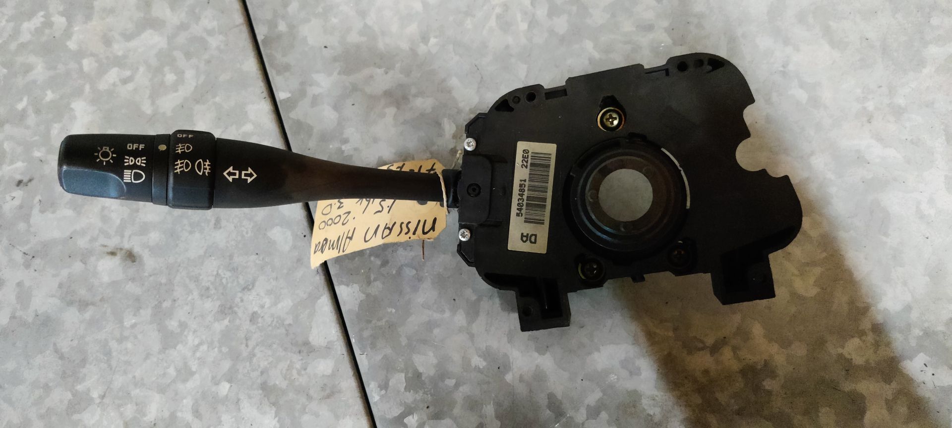 Nissan Almera richtingaanwijzer / lichtschakelaar van 2000.