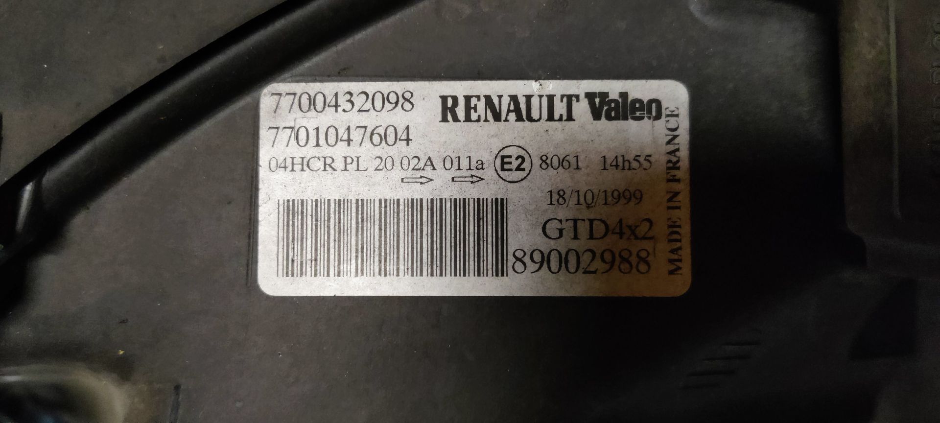 Renault Scenic linker koplamp uit 2003.