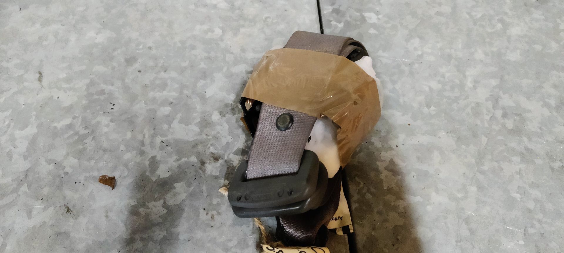 Daihatsu Cuore rolgordel links achter  uit 2008.