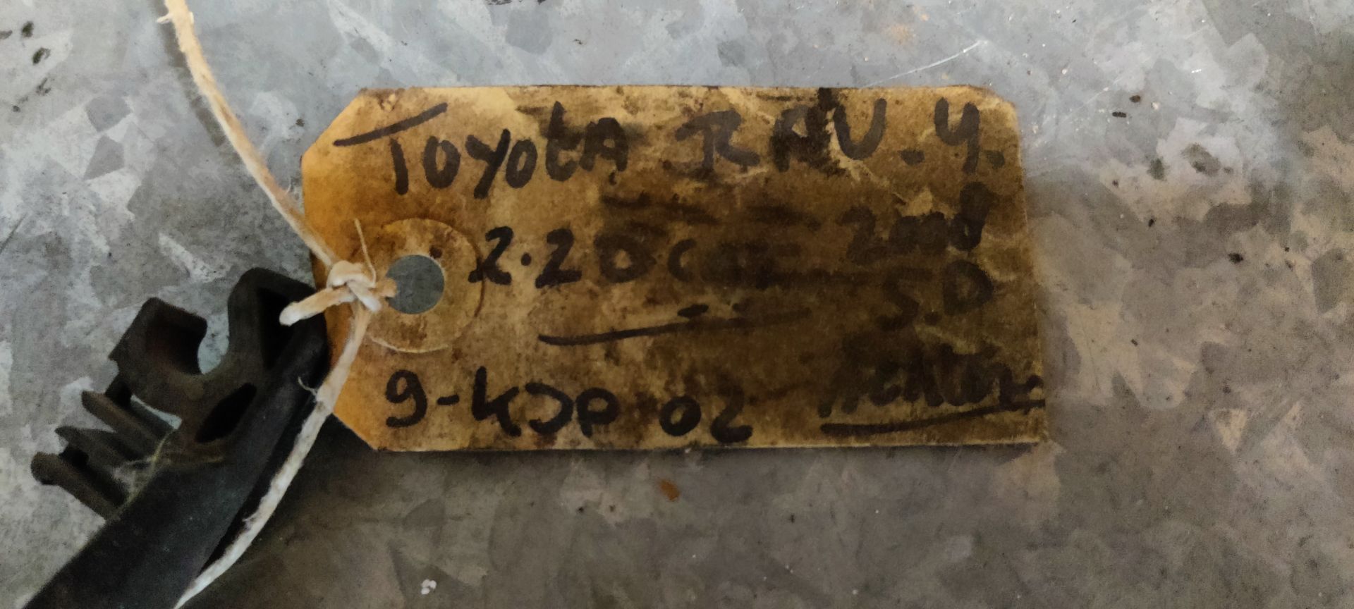 Toyota RAV 4 achter ruitenwisser arm  uit 2008.