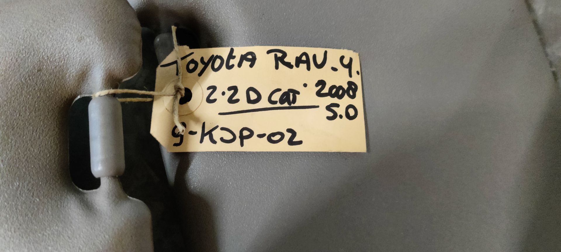 Toyota RAV 4 zonneklep links en rechts uit 2008.