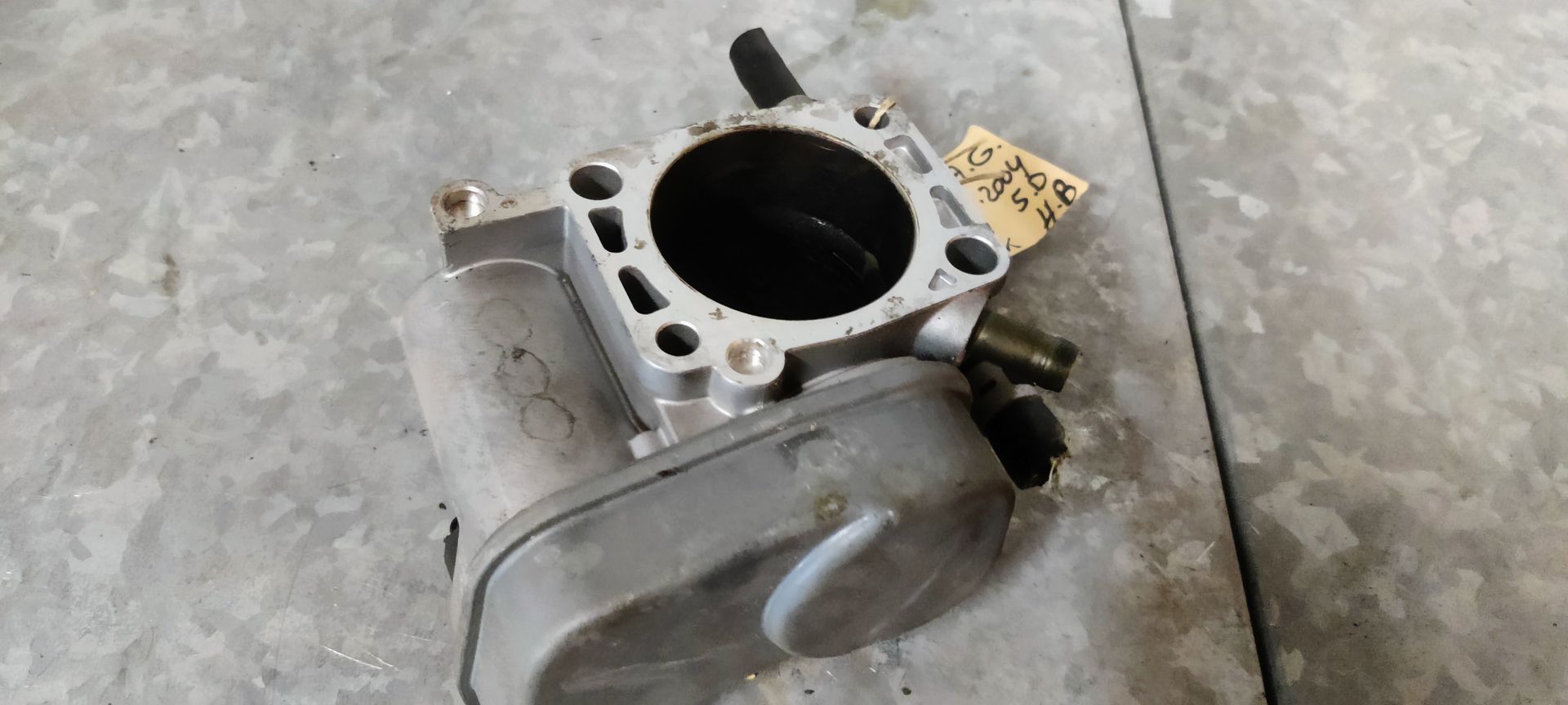 Opel Astra G luchtklep uit 2004.