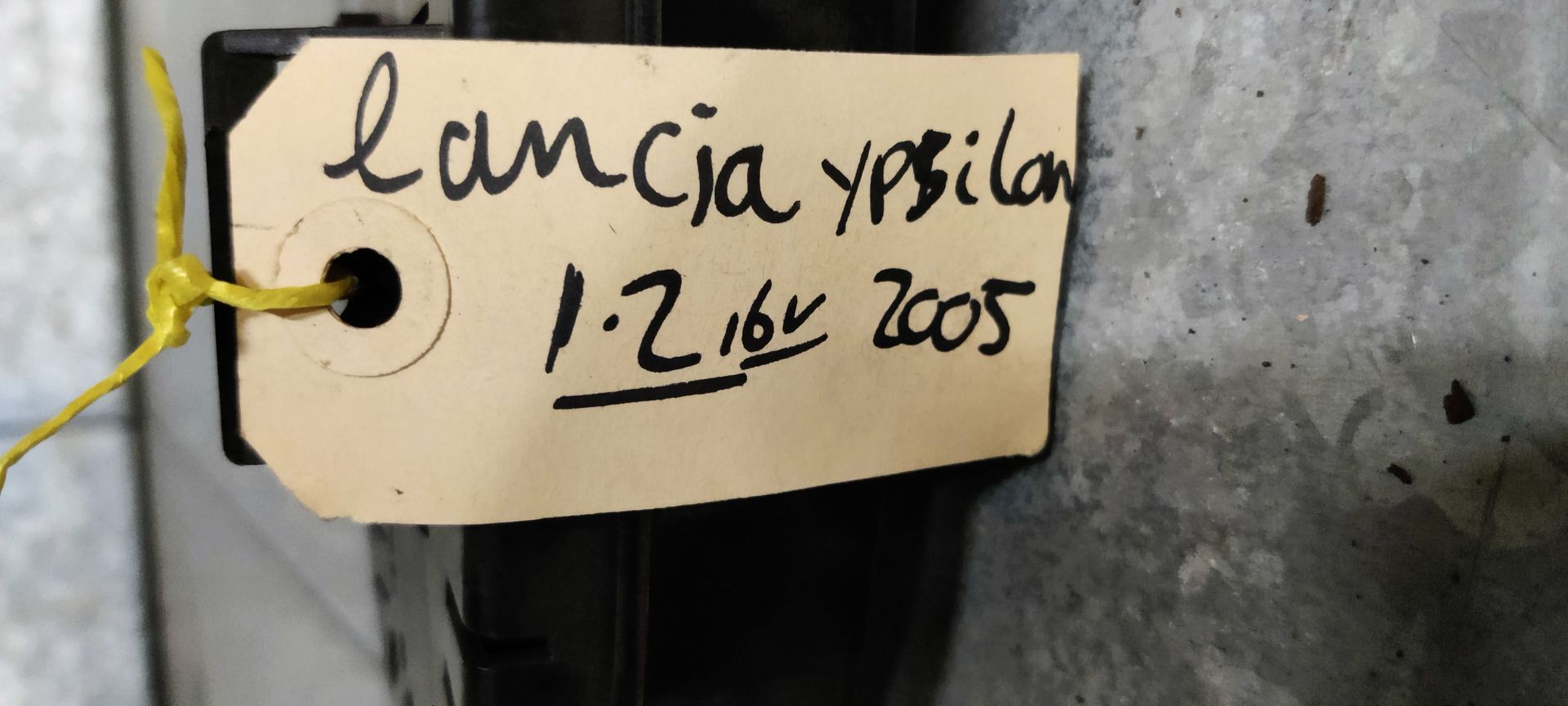 Lancia Ypslion cockpit, dashboard tellerset.