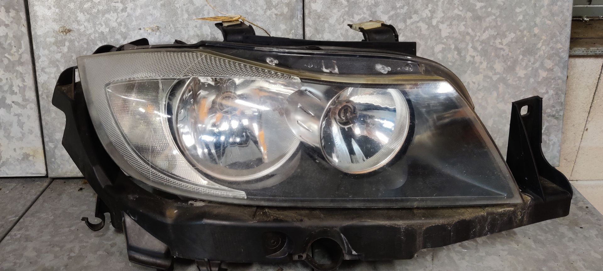 BMW rechter koplamp van een 3 serie (E91), bj 2007.