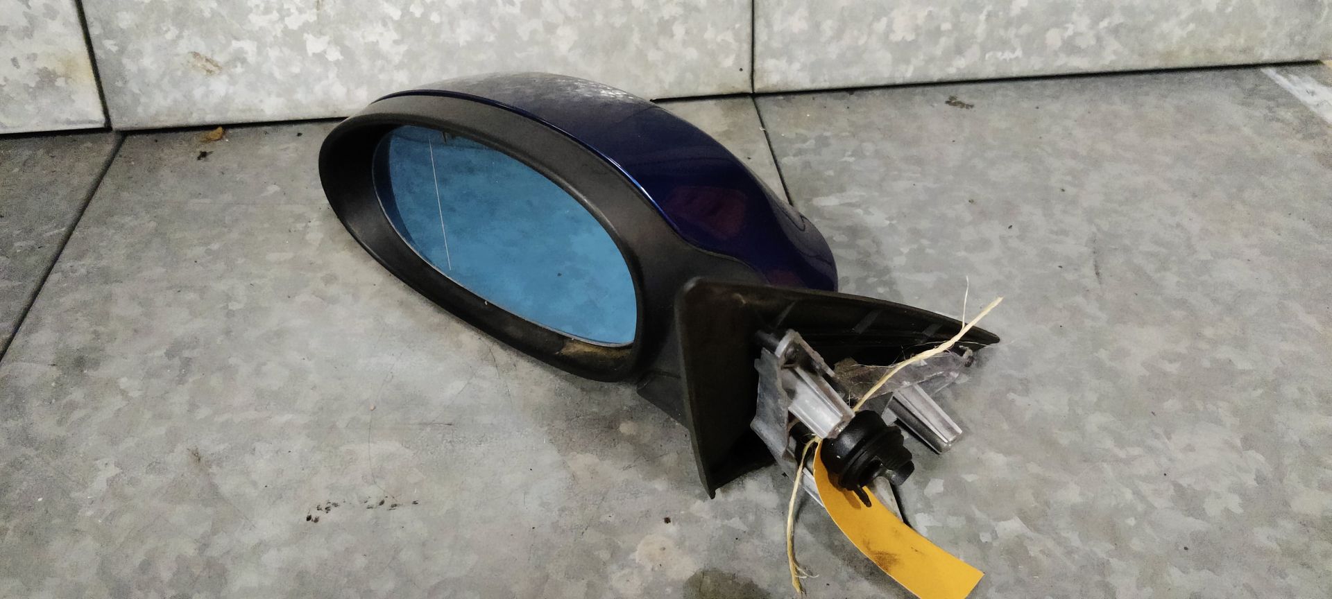 BMW linker spiegel van een 3 serie (E91), bj 2007.