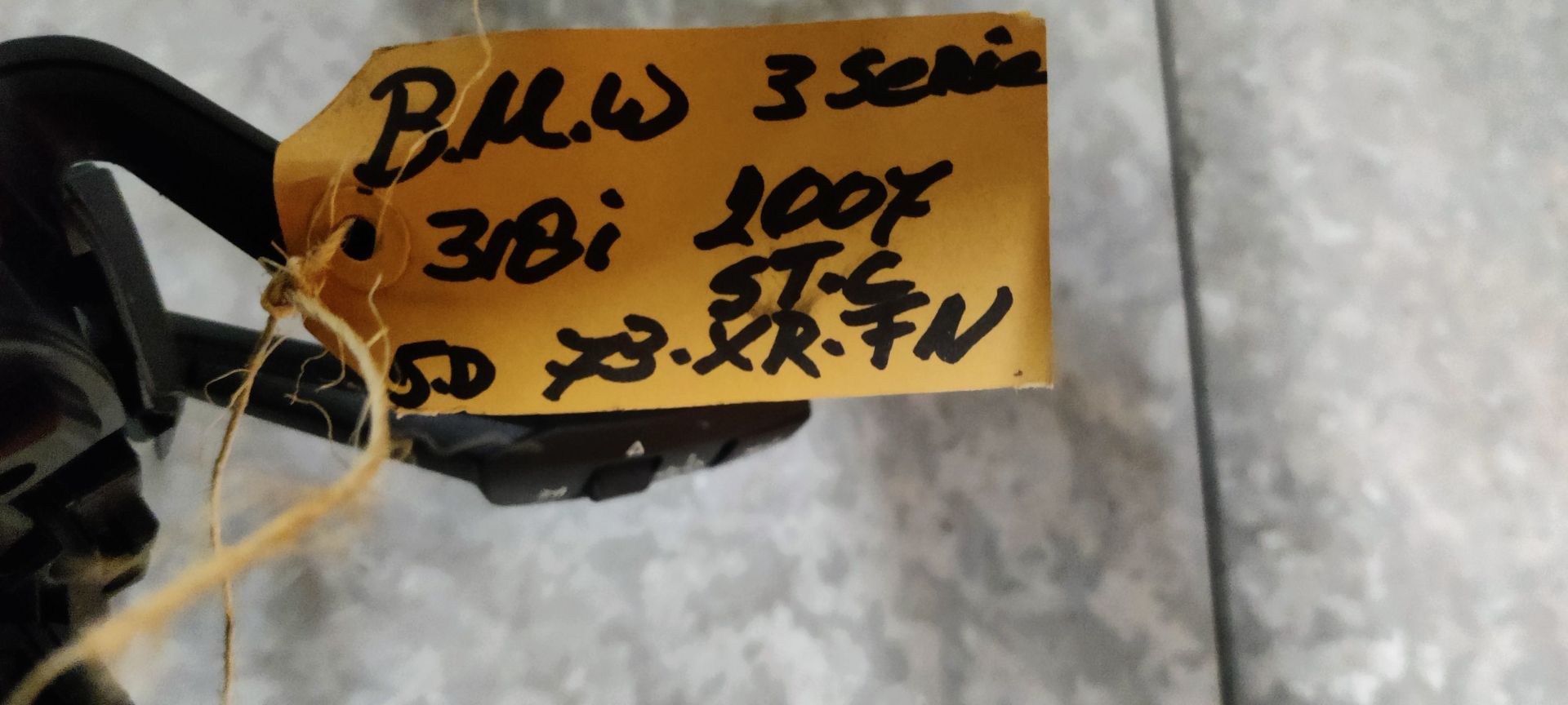 BMW stuurkolom schakelaar van een 3 serie (E90, E91), bj 2007.