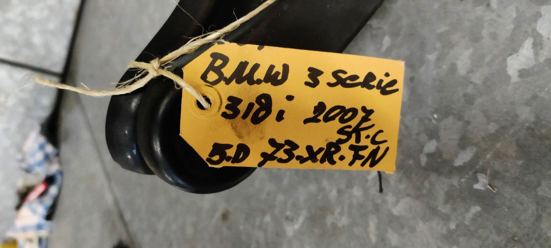 BMW 3 serie ruitenwisser armen (E90, E91).