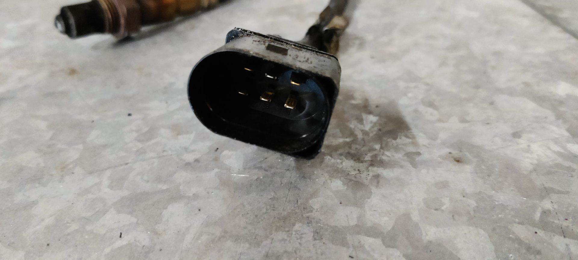 BMW 3 serie  lambdasonde (E90, E91) met stekker.