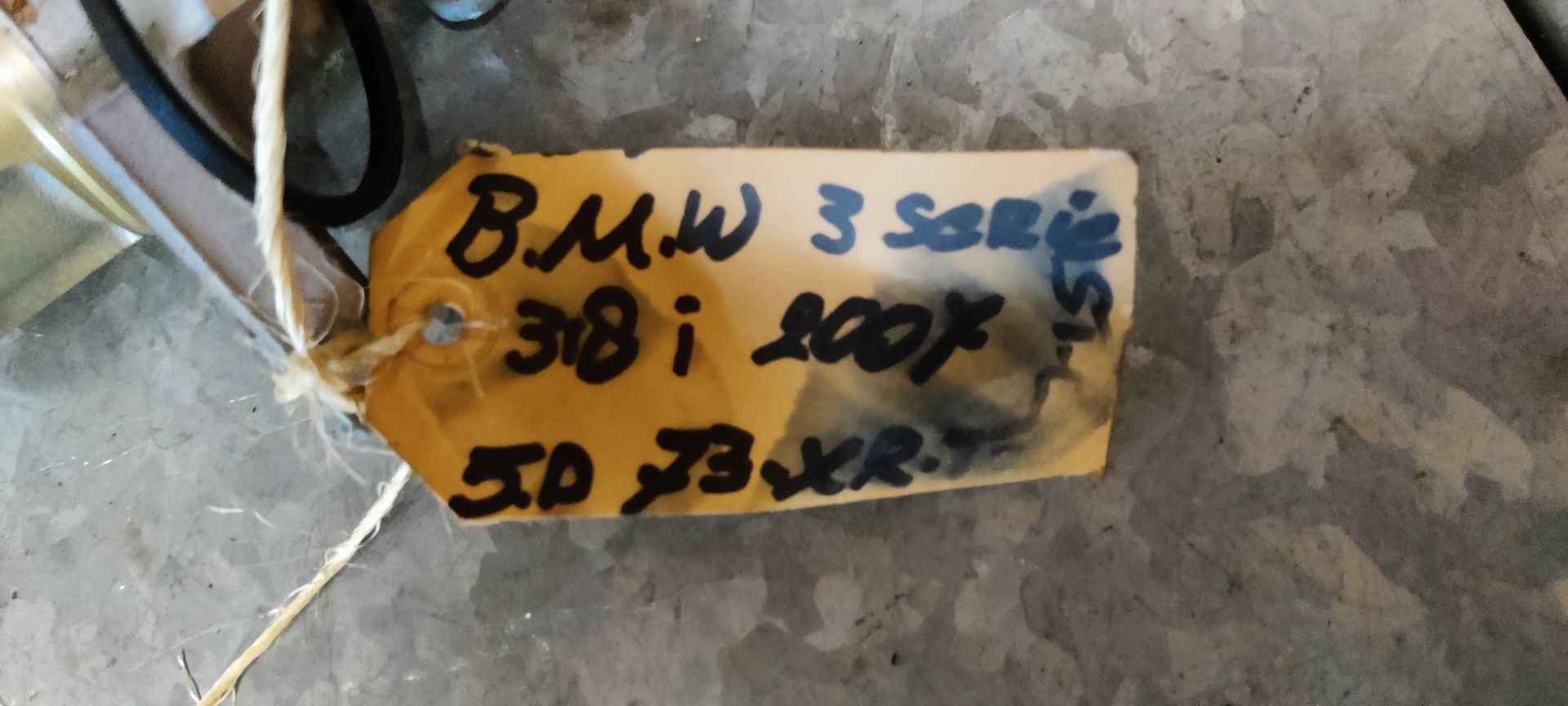 BMW 3 serie hoofdremcilinder (E91).