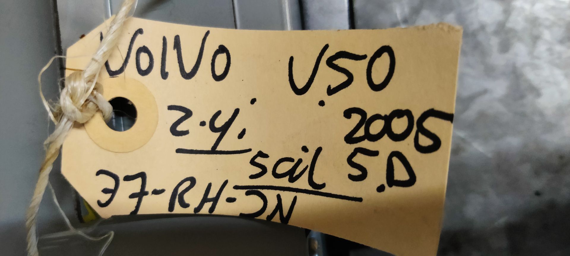 Volvo V50 originele CD speler.