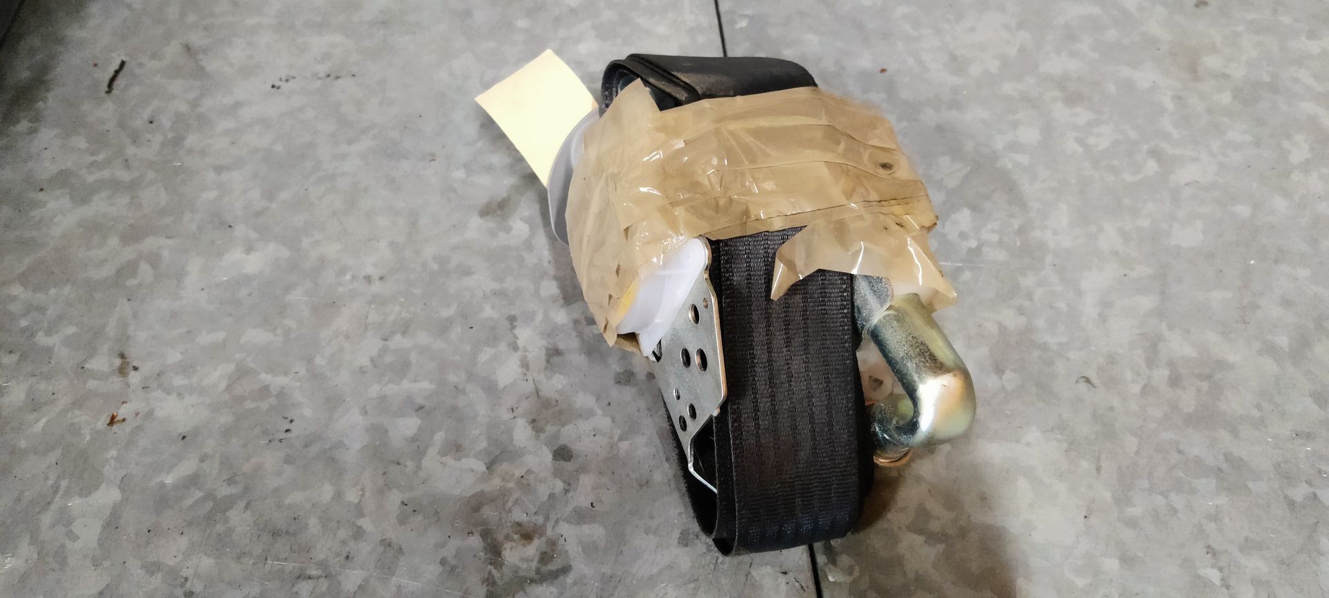 Toyota RAV 4 rolgordel rechtsvoor uit 2008.