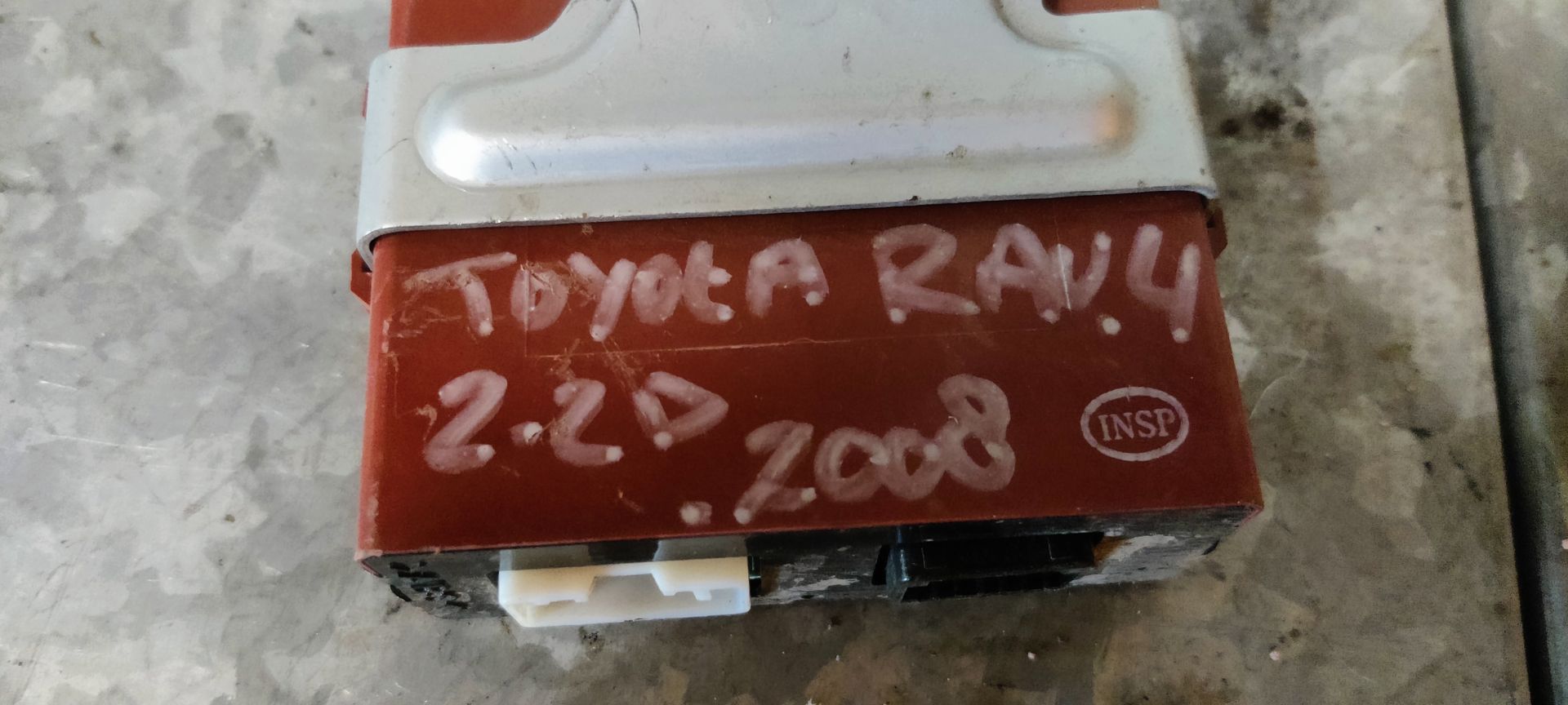 Toyota RAV 4 ECU bandenspanningsmeter.