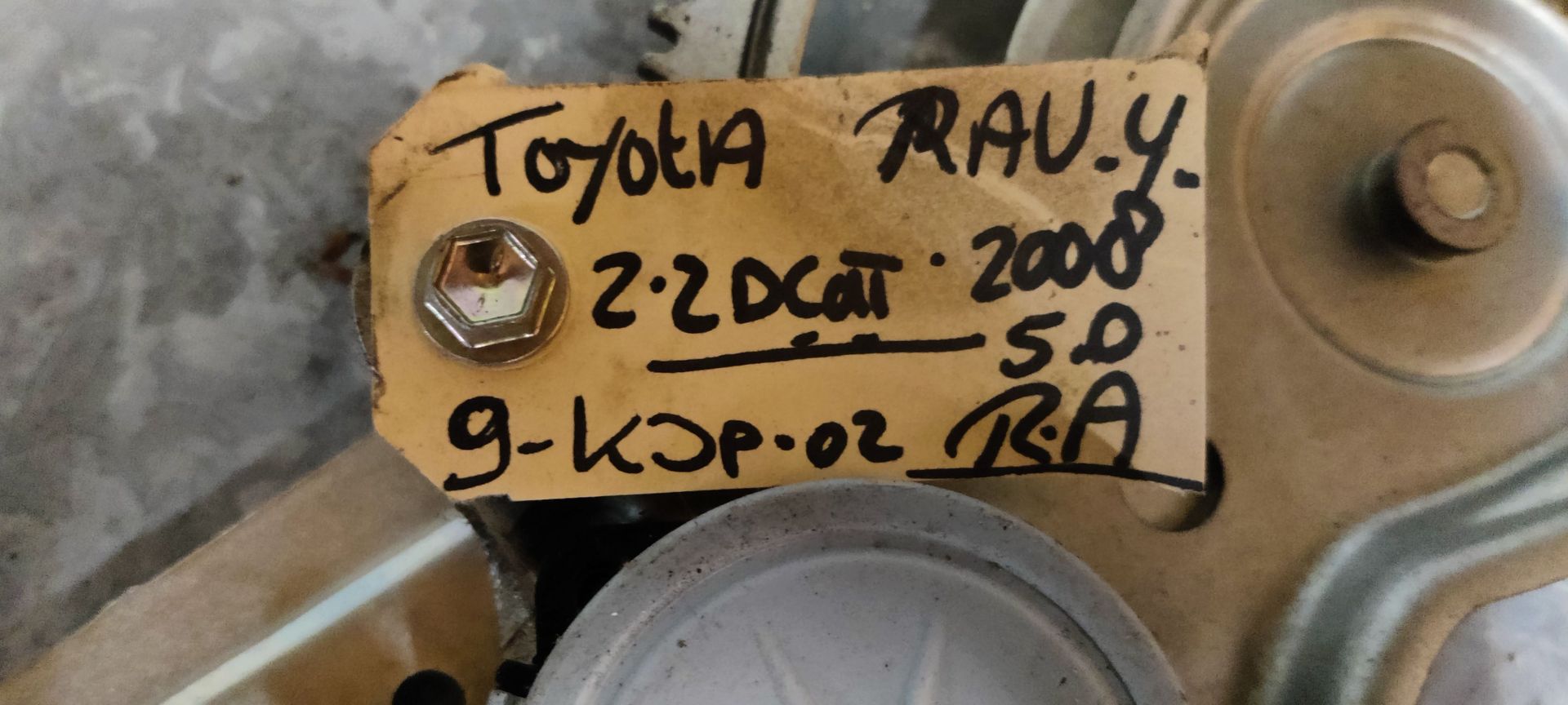 Toyota RAV 4 rechtsachter raammotor met mechaniek.