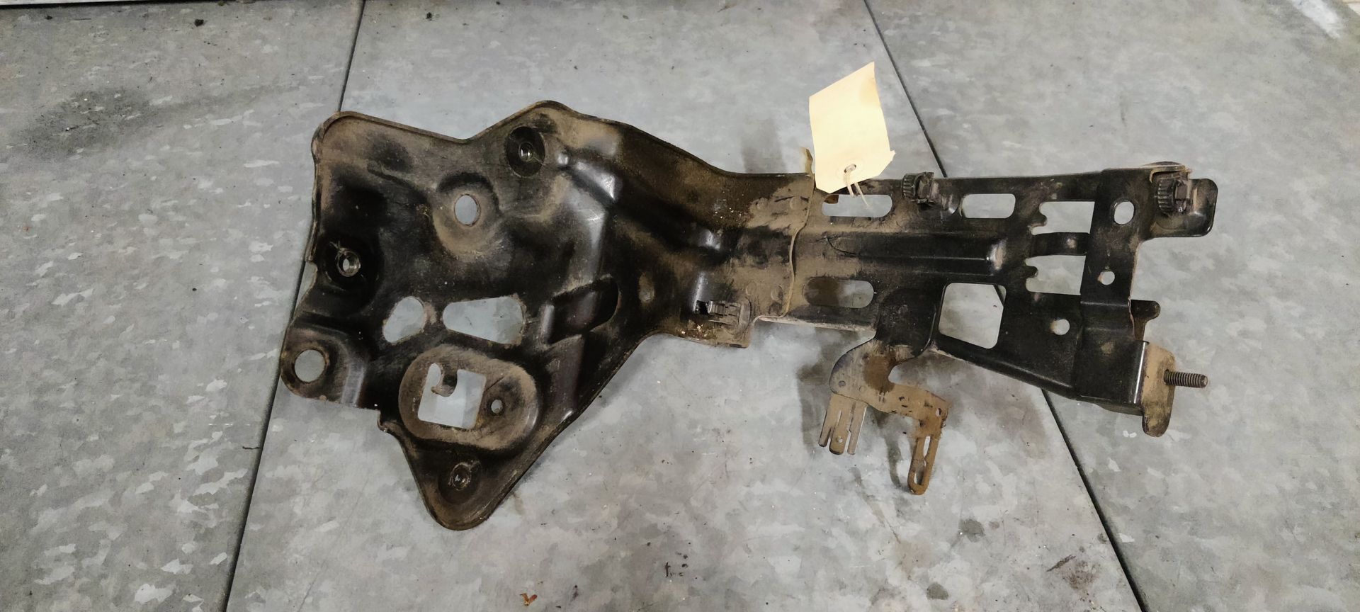 Toyota RAV 4 beugel om pedalen vast te zetten uit 2008.