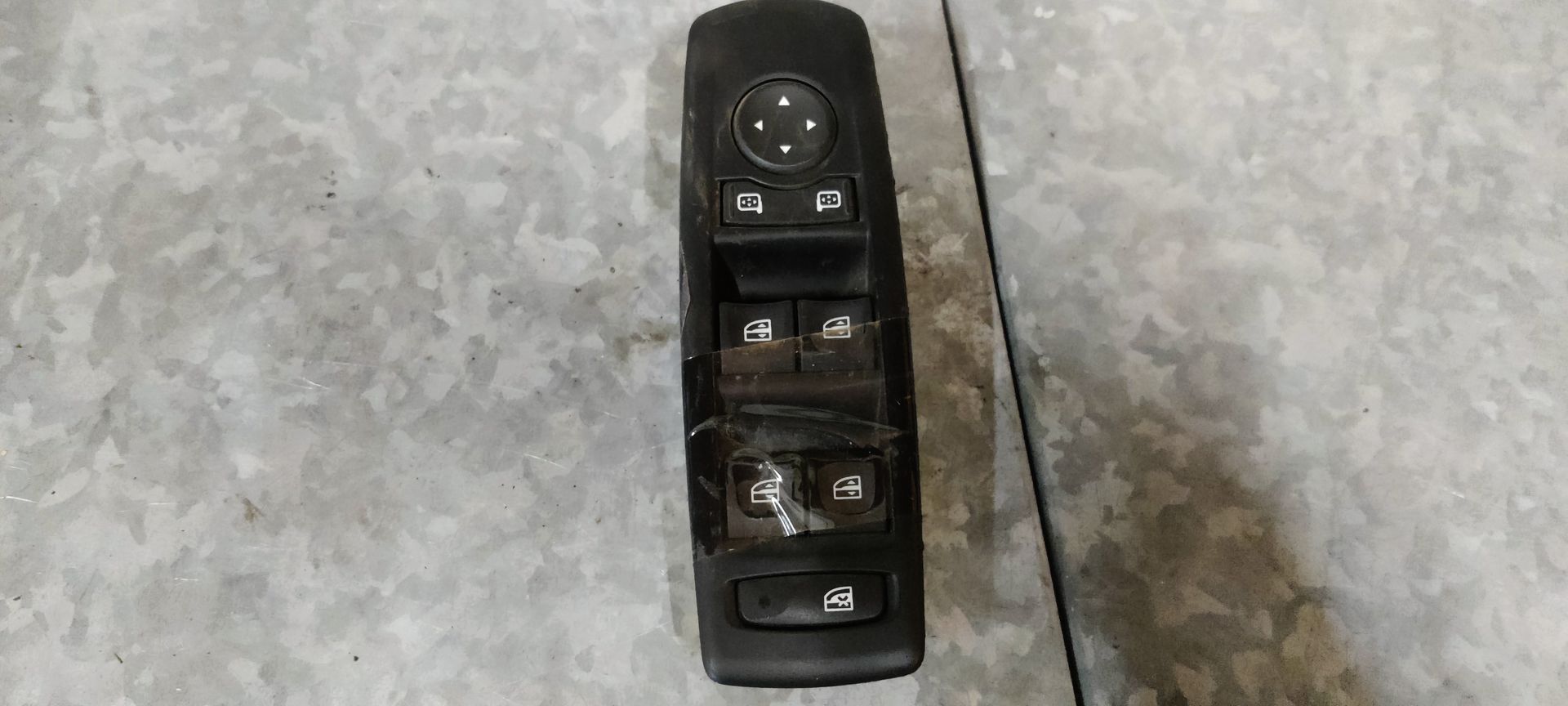 Renault Megane onderdelen bij 
www.stegemancarparts.nl
Dagelijkse verzending (m.u.v. weekenden en Feestdagen).