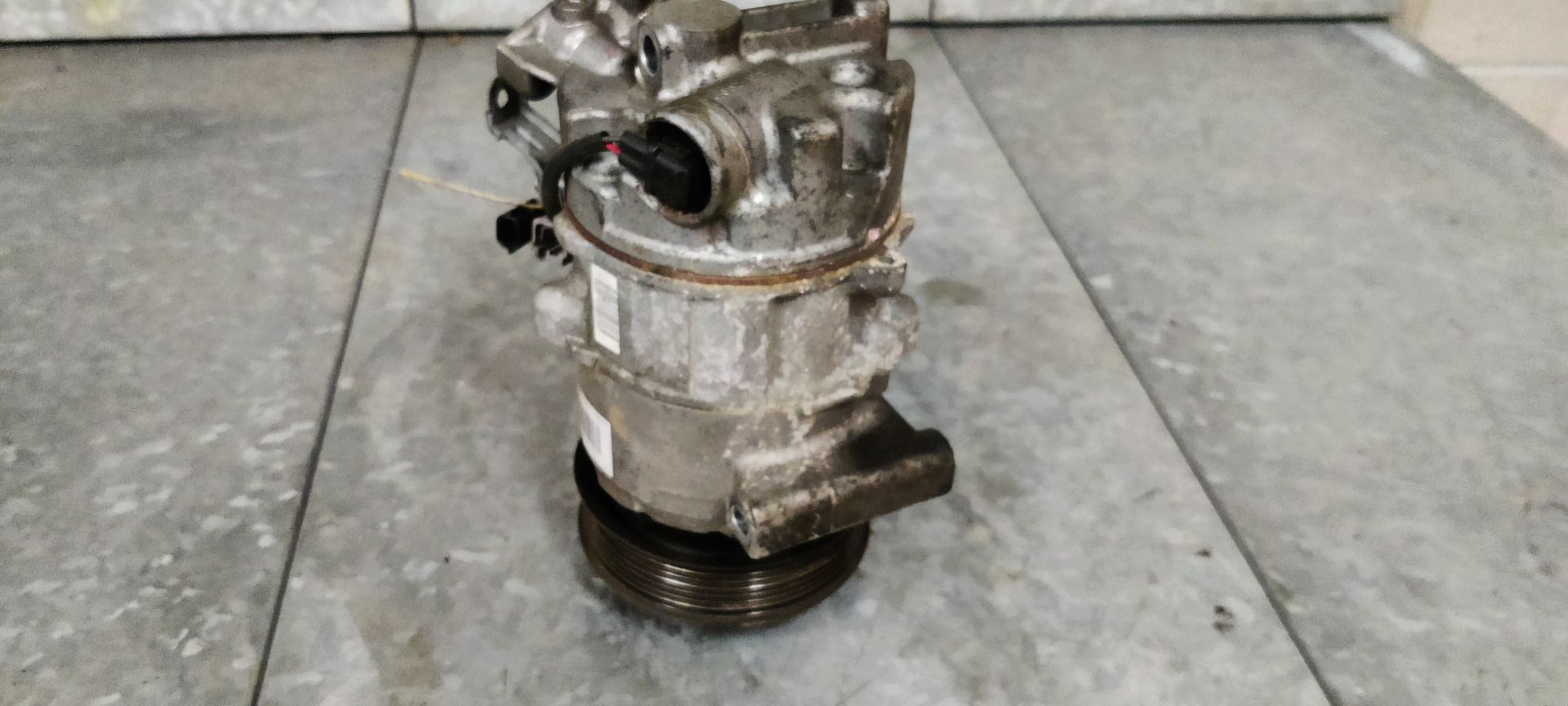 Renault Megane airco compressor onderdelen bij Stegeman Car Parts
www.stegemancarparts.nl