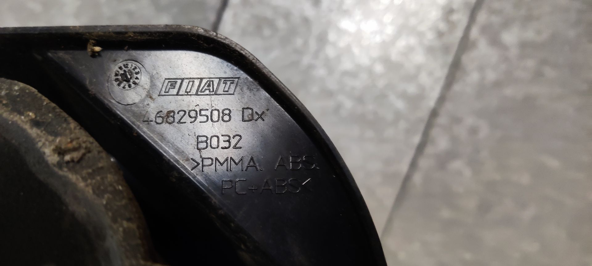 Lancia Musa rechter achterlicht uit 2007 bij Stegeman Car Parts.