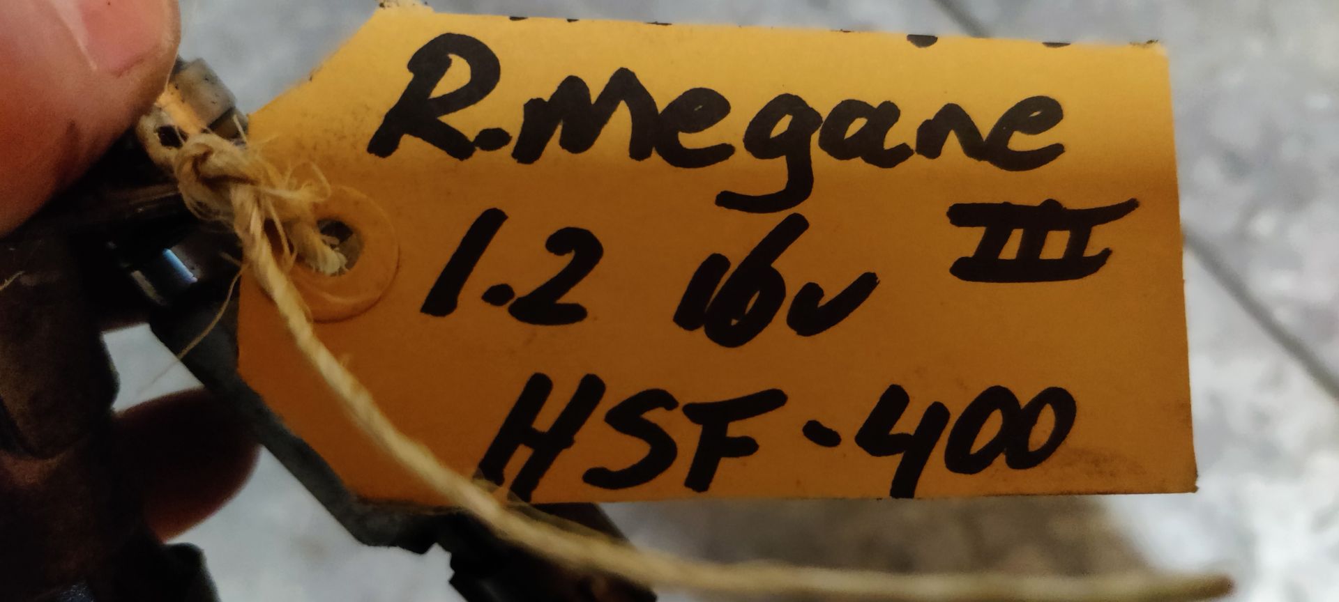 Plunjers van een Megane 3 uit 2012.