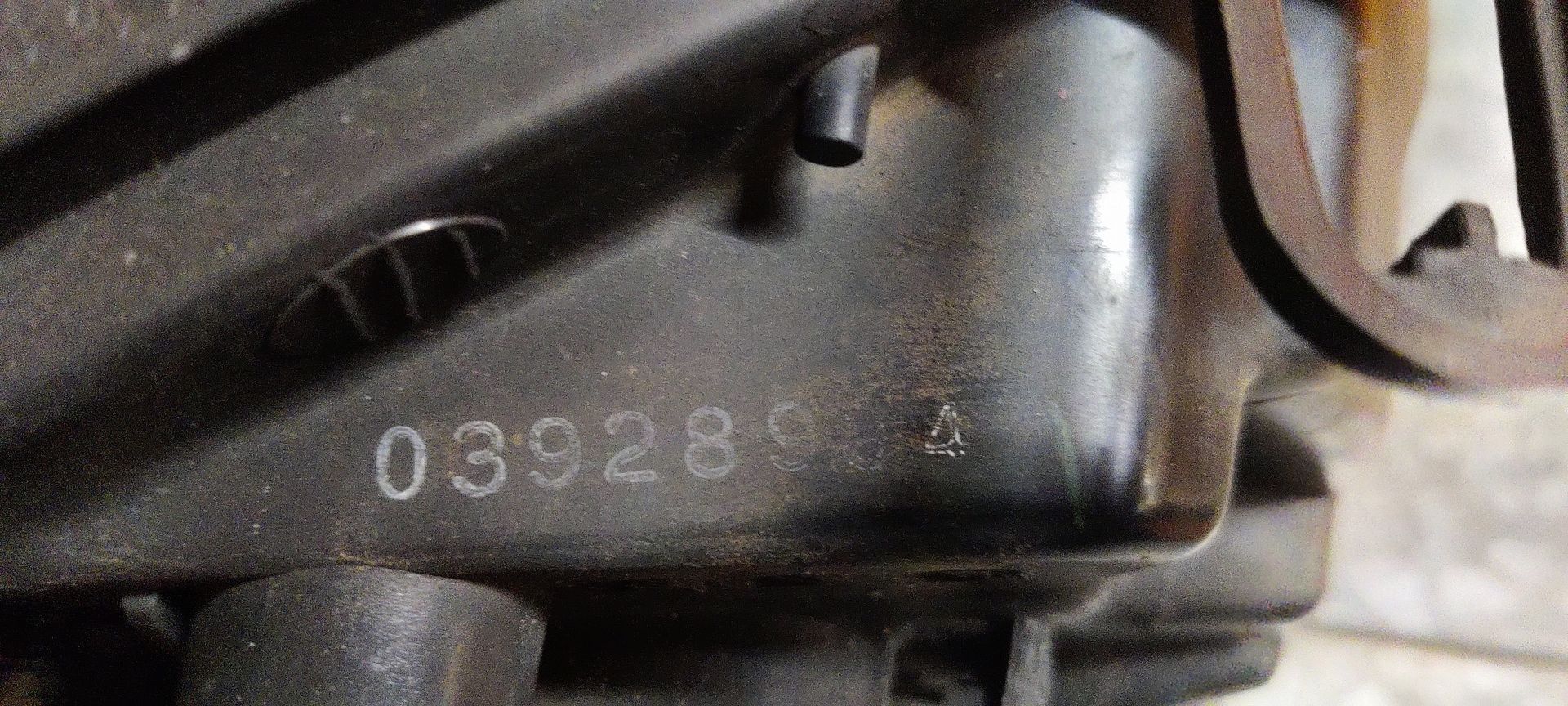 Koplamp C3 uit 2005.