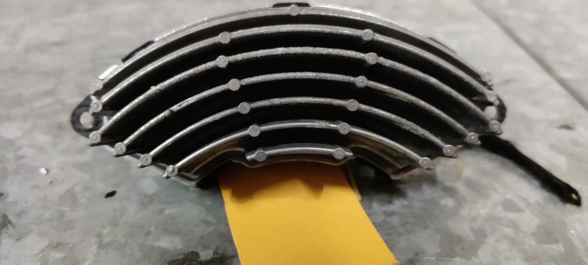 A.430.009.00 Opel Corsa B weerstand interieur.