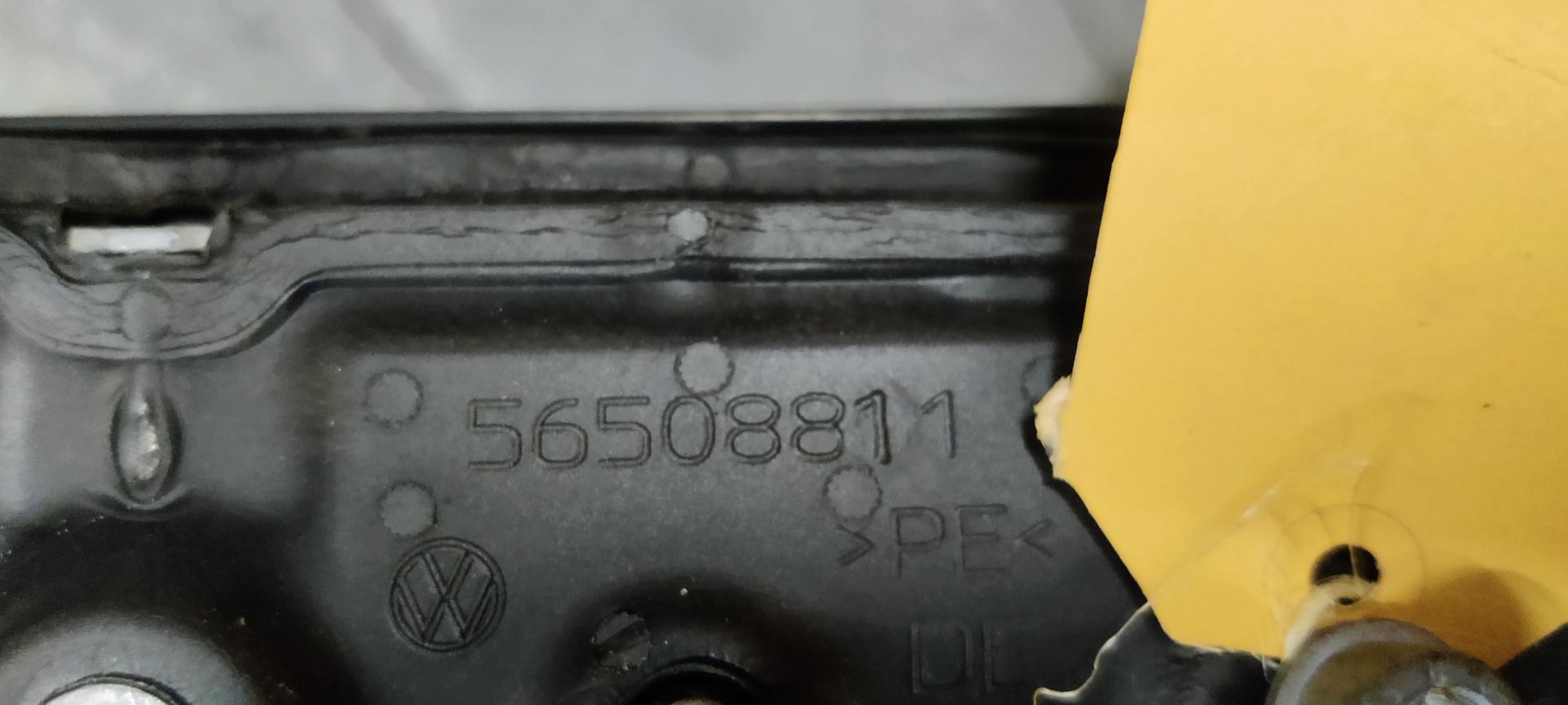 VW Caddy rechter spiegel.