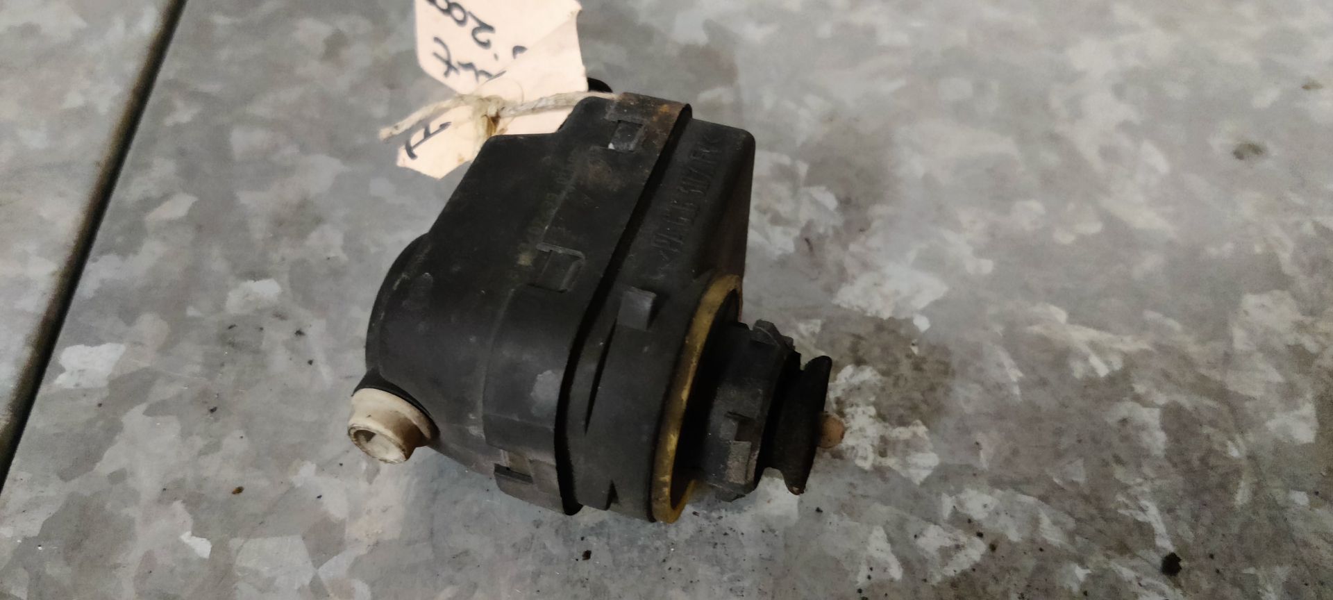 Peugeot Expert  vacuumpomp centrale deurvergrendeling uit 2000.