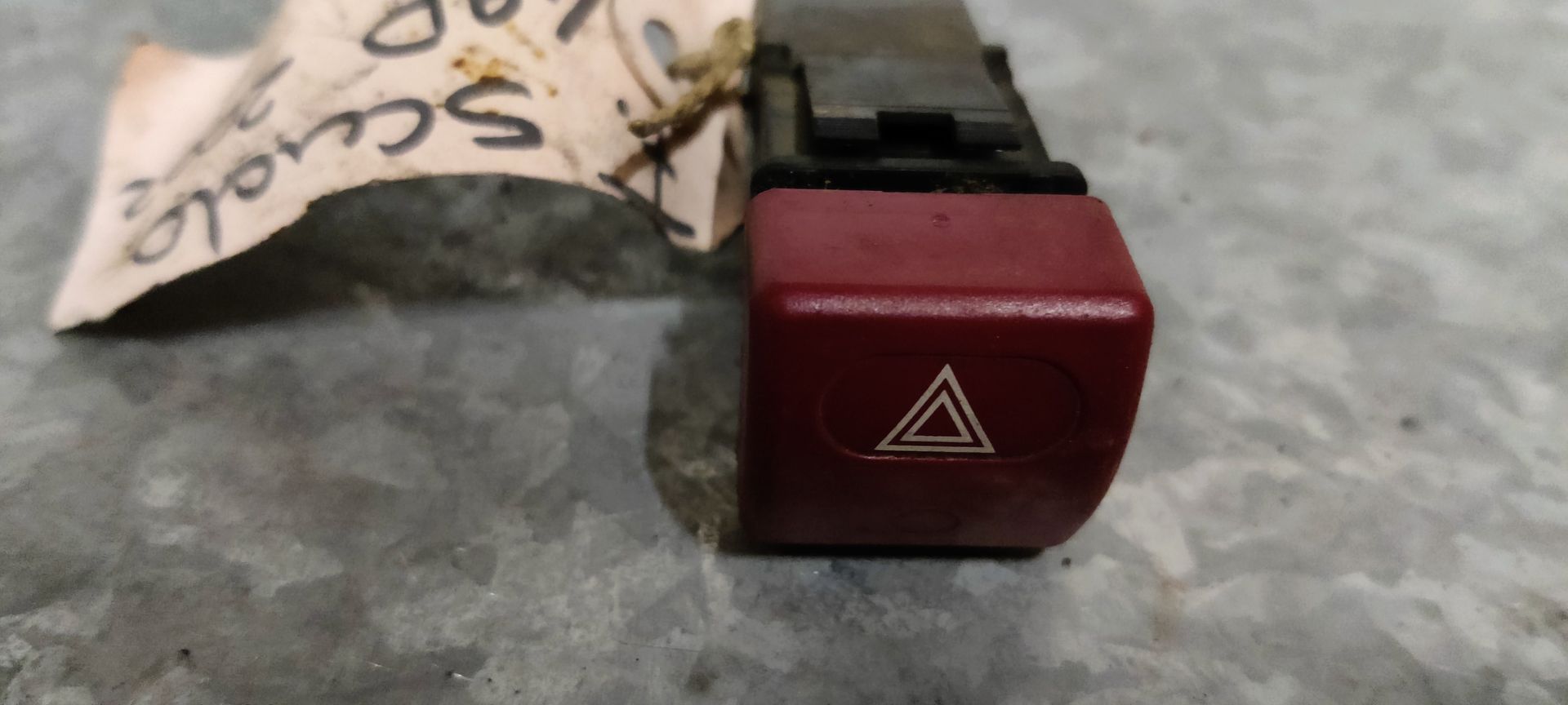 Fiat Scudo alarmlicht schakelaar uit 2002.