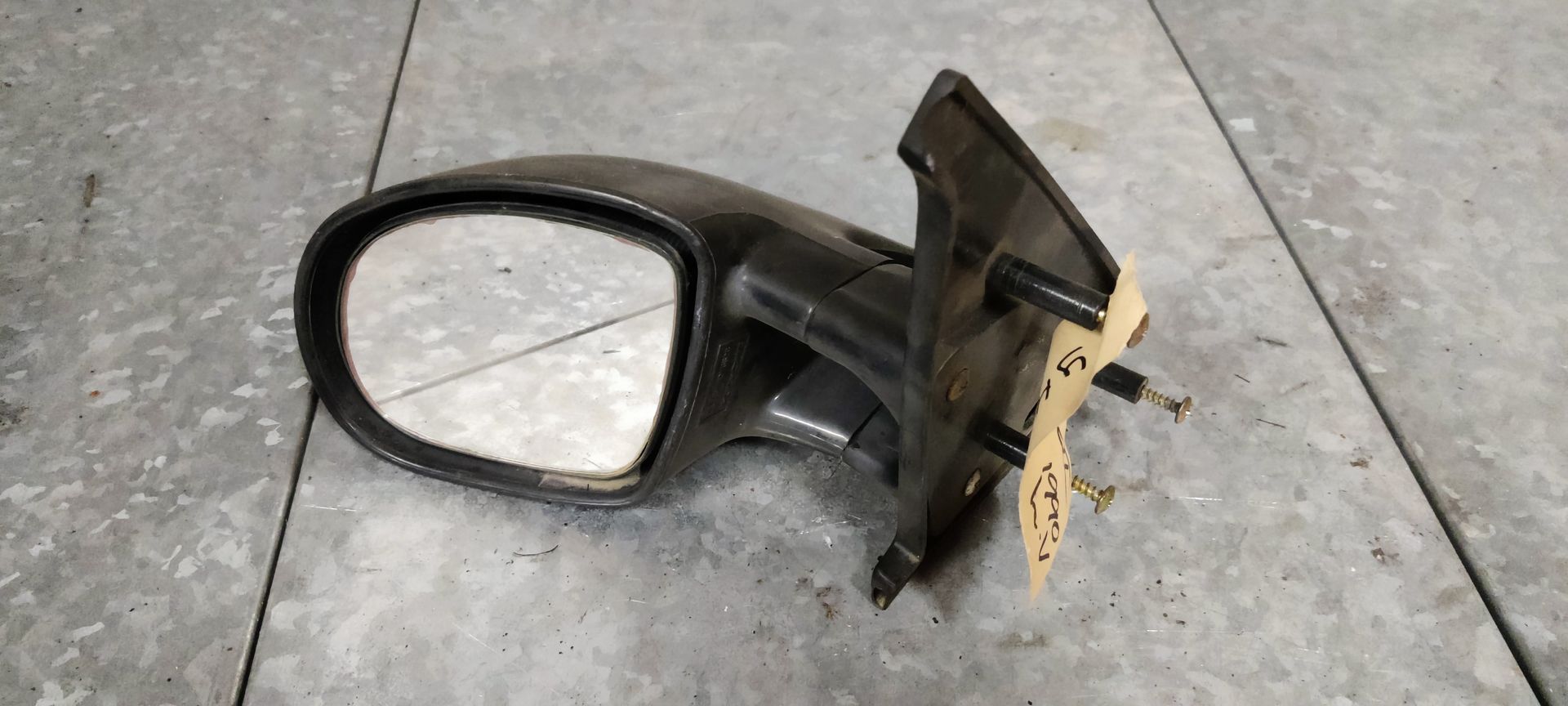 VW Golf 2  onderdelen bij Stegeman Autosloperij V.O.F.