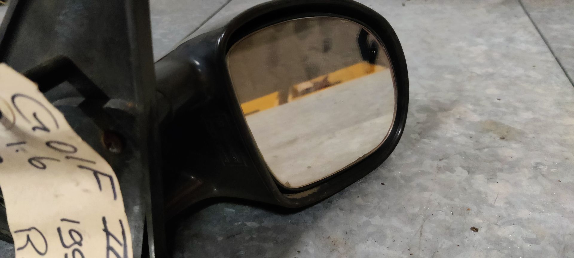 VW Golf 2  onderdelen bij Stegeman Autosloperij V.O.F.