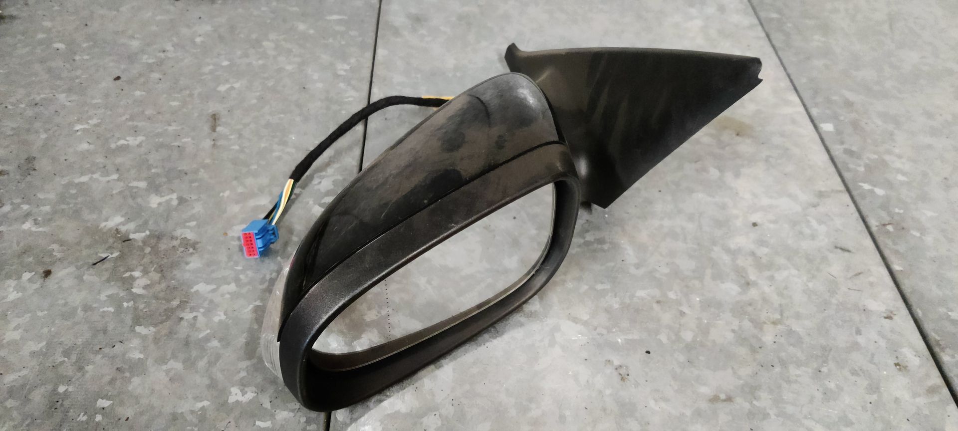 Volvo S40 onderdelen  bij Stegeman Autosloperij V.O.F. in Exel bij Laren (GLD).