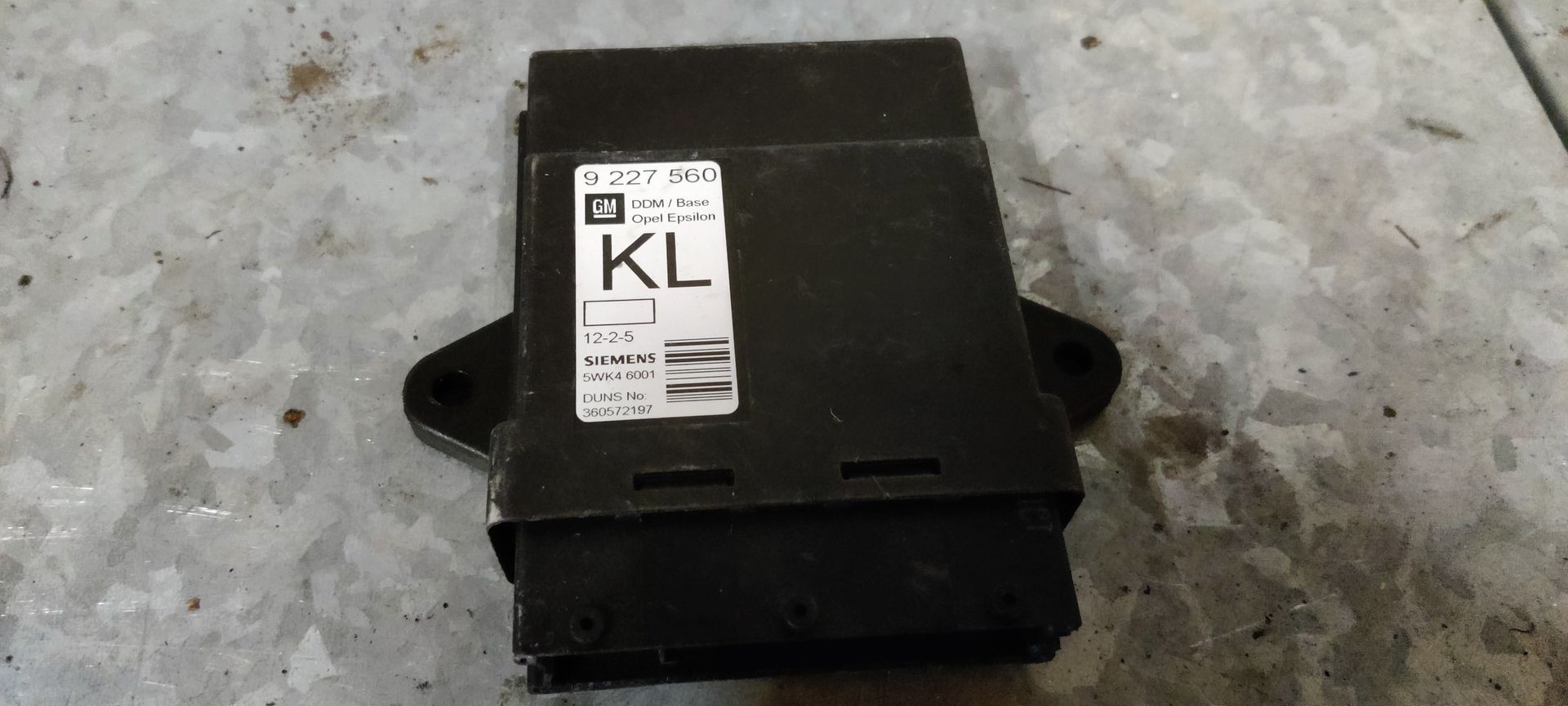 Opel Vectra nieuwe en gebruikte onderdelen bij Stegeman Car Parts in Exel bij Laren (GLD).