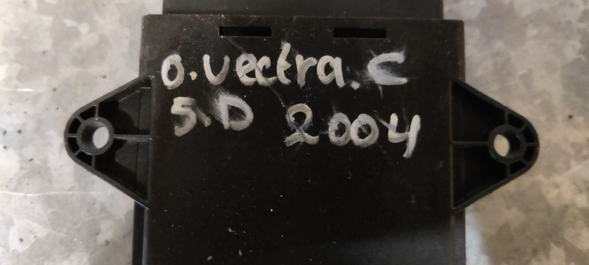 Opel Vectra nieuwe en gebruikte onderdelen bij Stegeman Car Parts in Exel bij Laren (GLD).