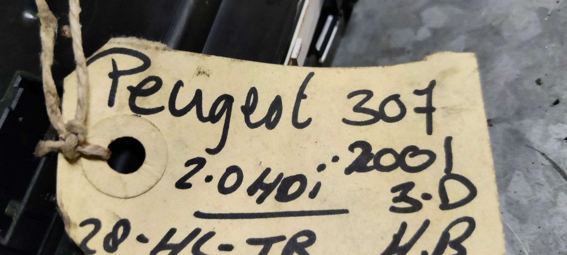 Peugeot onderdelen nieuw en gebruikt bij Stegeman Car Parts, verzenden mogelijk