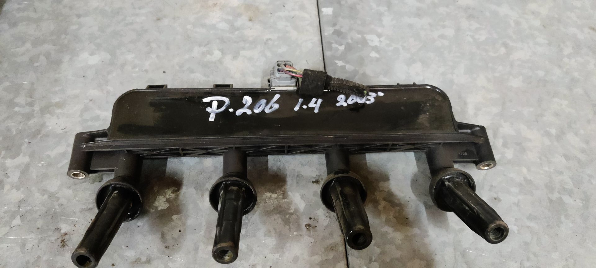 Peugeot bobine onderdelen nieuw en gebruikt bij Stegeman Car Parts, verzenden mogelijk