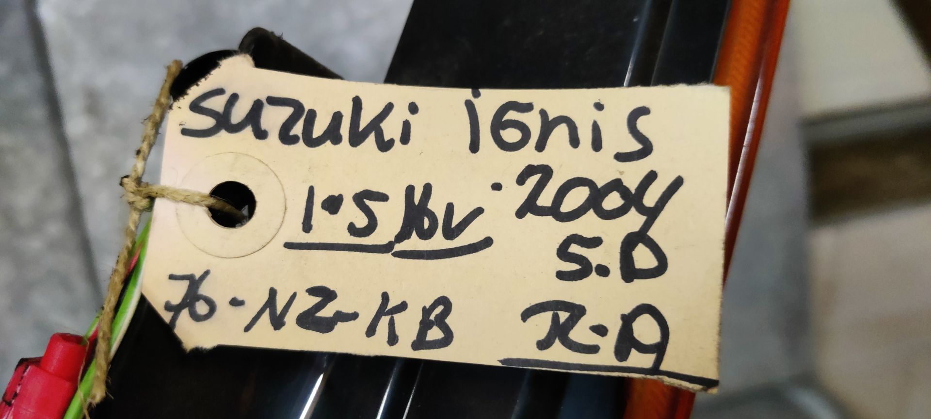 Suzuki Ignis achterlichten bij www.stegemancarparts.nl nieuw en gebruikt.