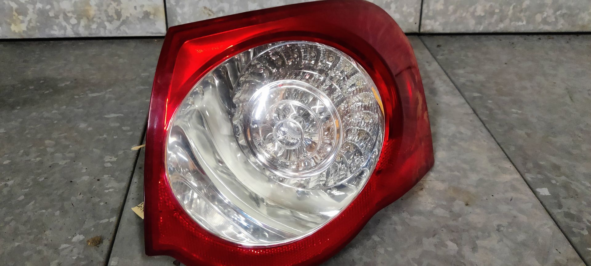 VW Passat van diverse bouwjaren staan bij ons op de sloop te vinden; www.stegemanautosloperij.nl