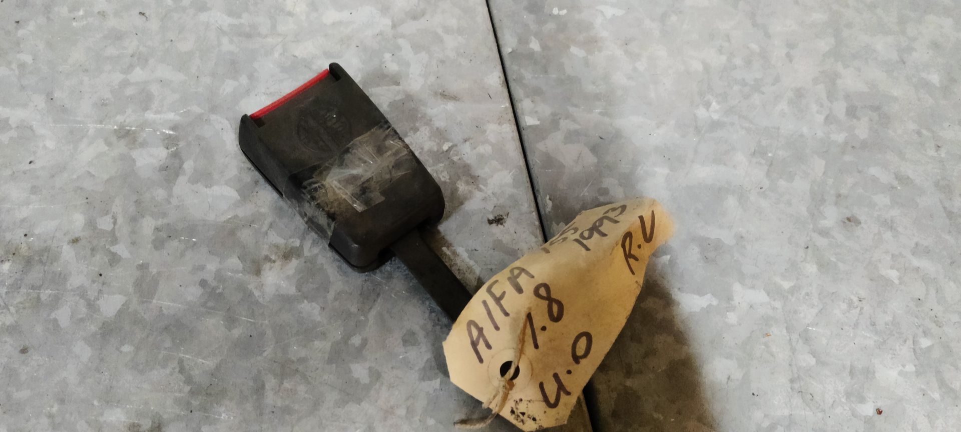 Alfa Romeo 155 onderdelen bij Stegeman Autosloperij in Exel.