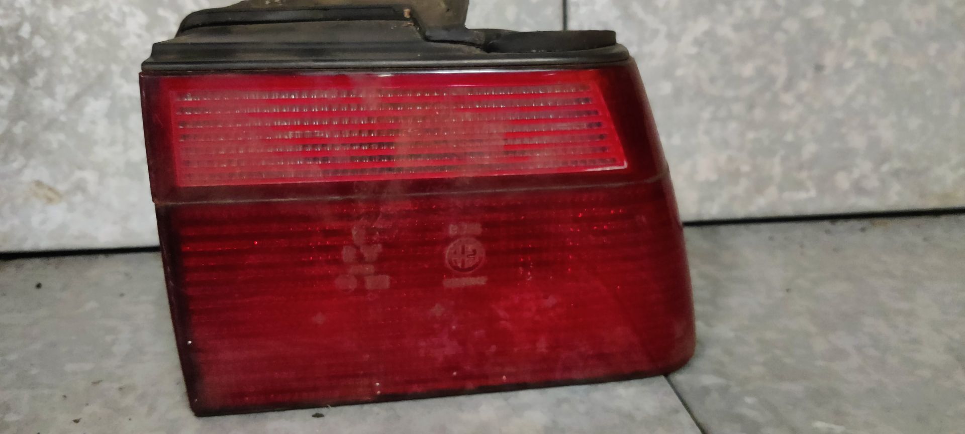 Achterlicht van een Alfa 155