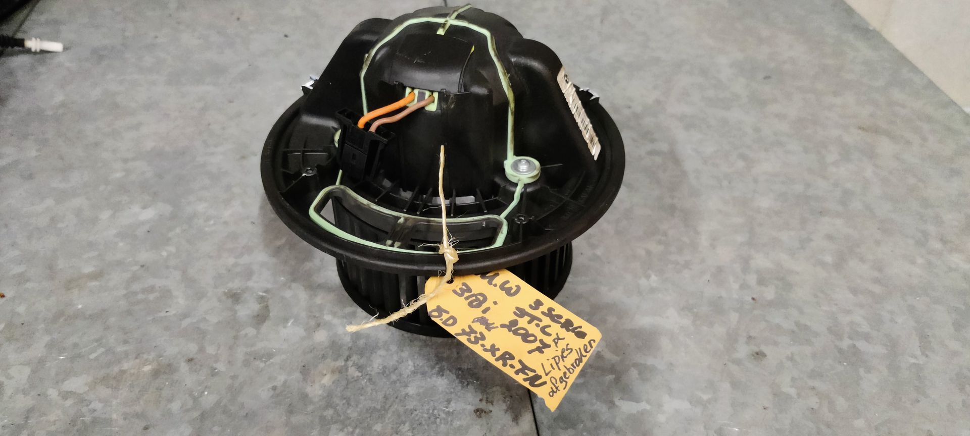 BMW 318i (E90, E91) gebruikte onderdelen bij Stegeman Autosloperij in Exel bij Lochem