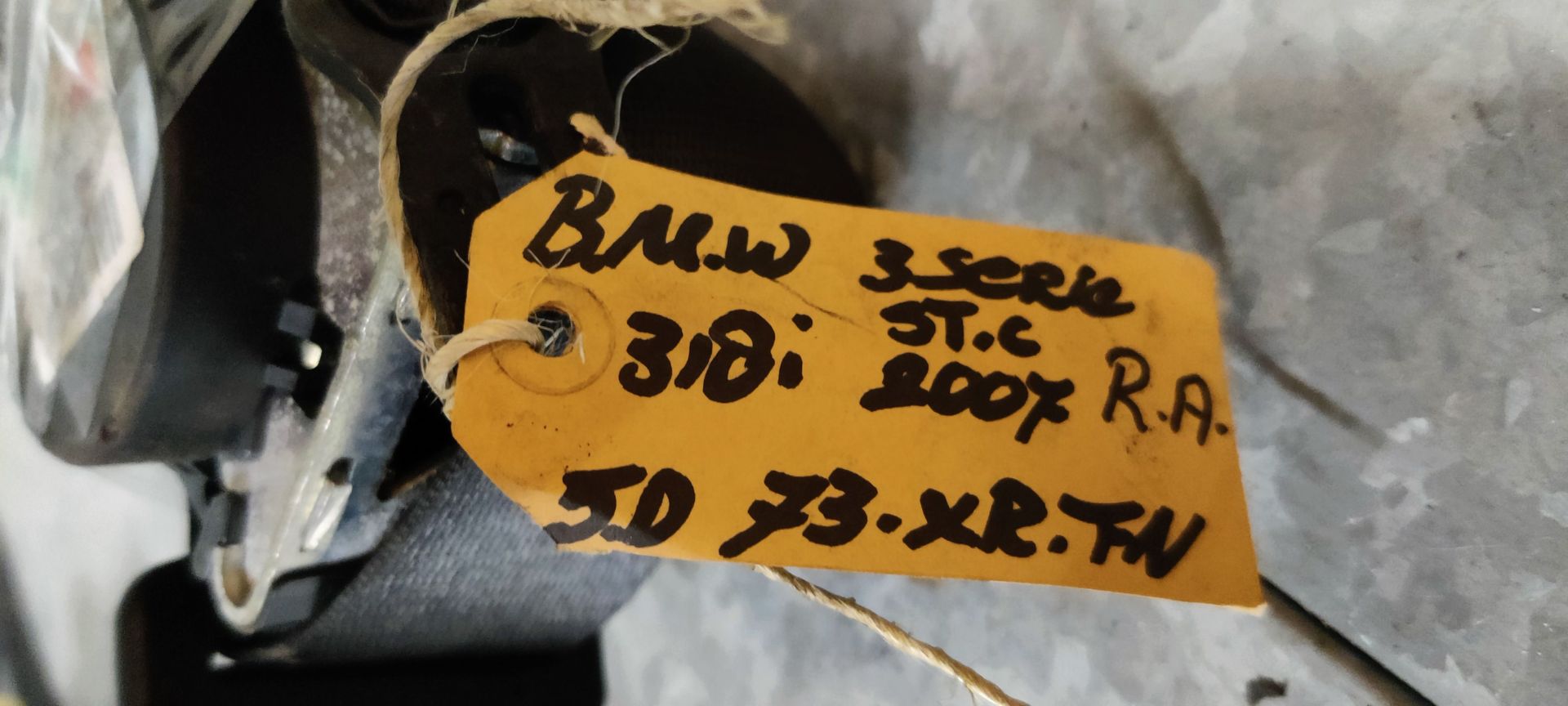 BMW E90, E91 nieuwe en gebruikte auto onderdelen bij www.stegemancarparts.nl