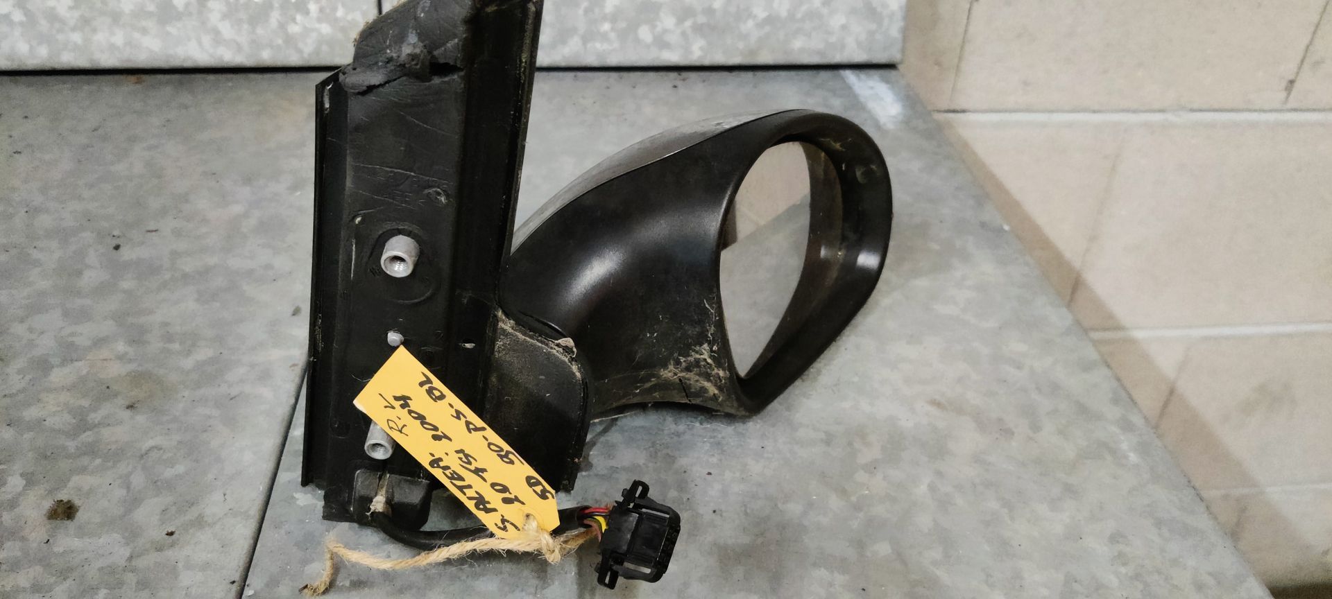 Seat Altea rechter spiegel verstelbaar uit 2004.