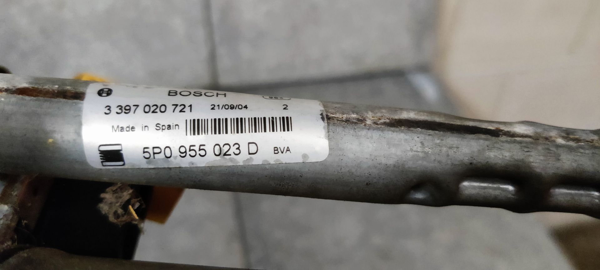 Seat Altea ruitenwissermotor linksvoor 2004.